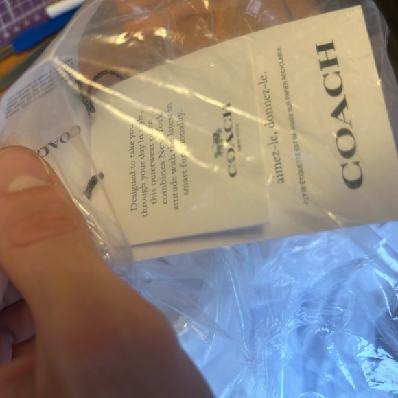 Coach monogram down puffer vest - Picture 15 of 16